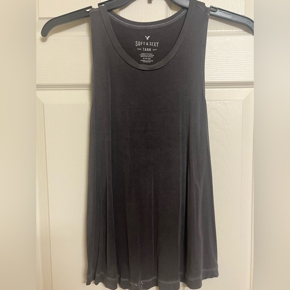 AE Soft & Sexy Gray Tank - Picture 3 of 6